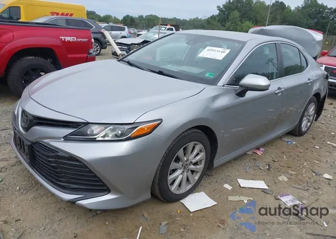 2020 Toyota Camry Le из США, поврежденный, VIN 4T1C11AK5LU910400